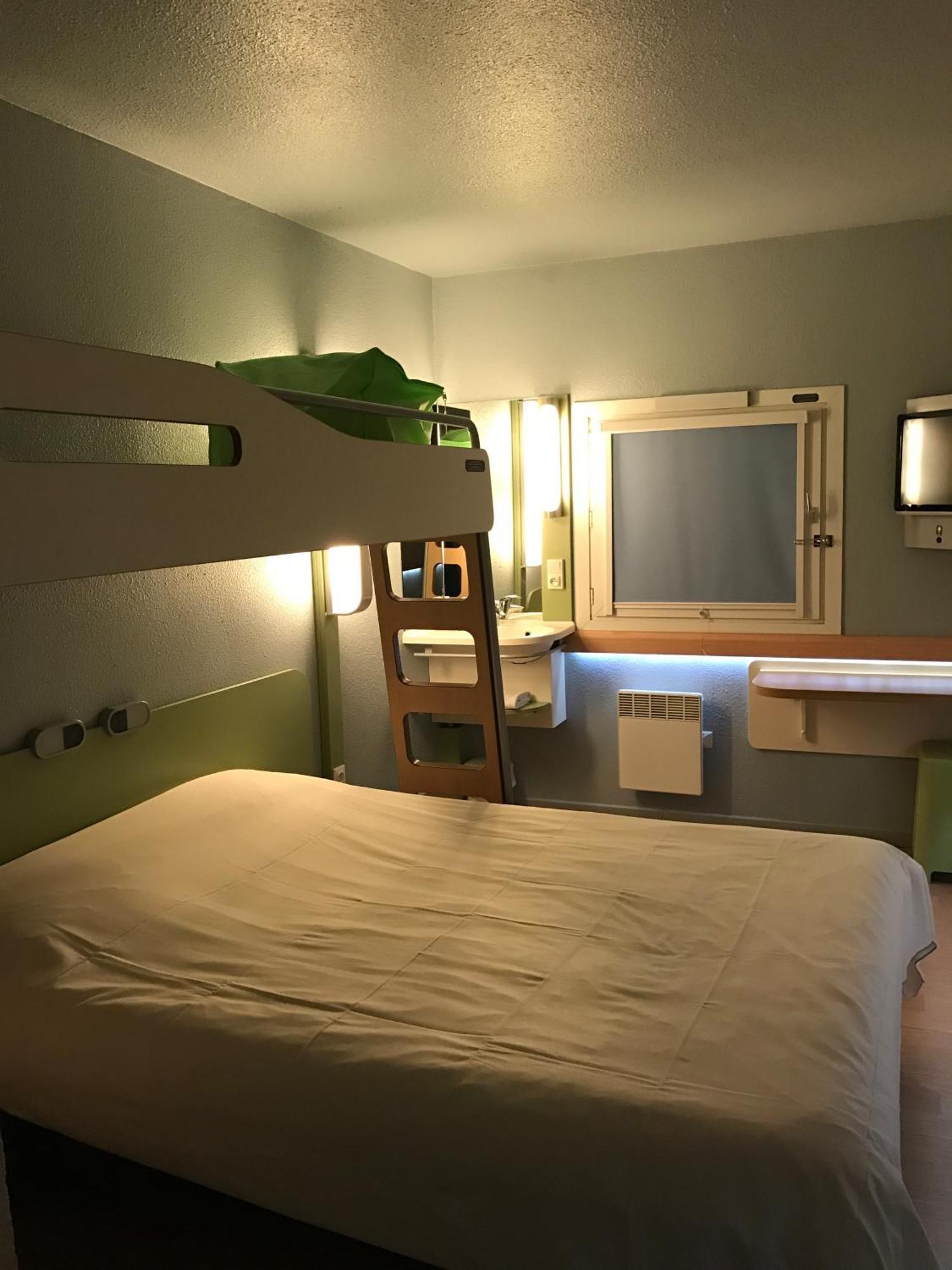 Ibis Budget L'Isle Adam Екстер'єр фото