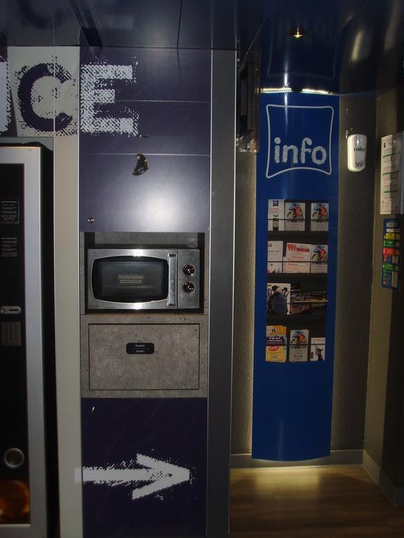 Ibis Budget L'Isle Adam Екстер'єр фото
