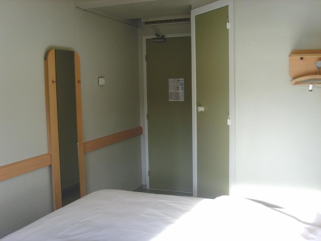 Ibis Budget L'Isle Adam Номер фото